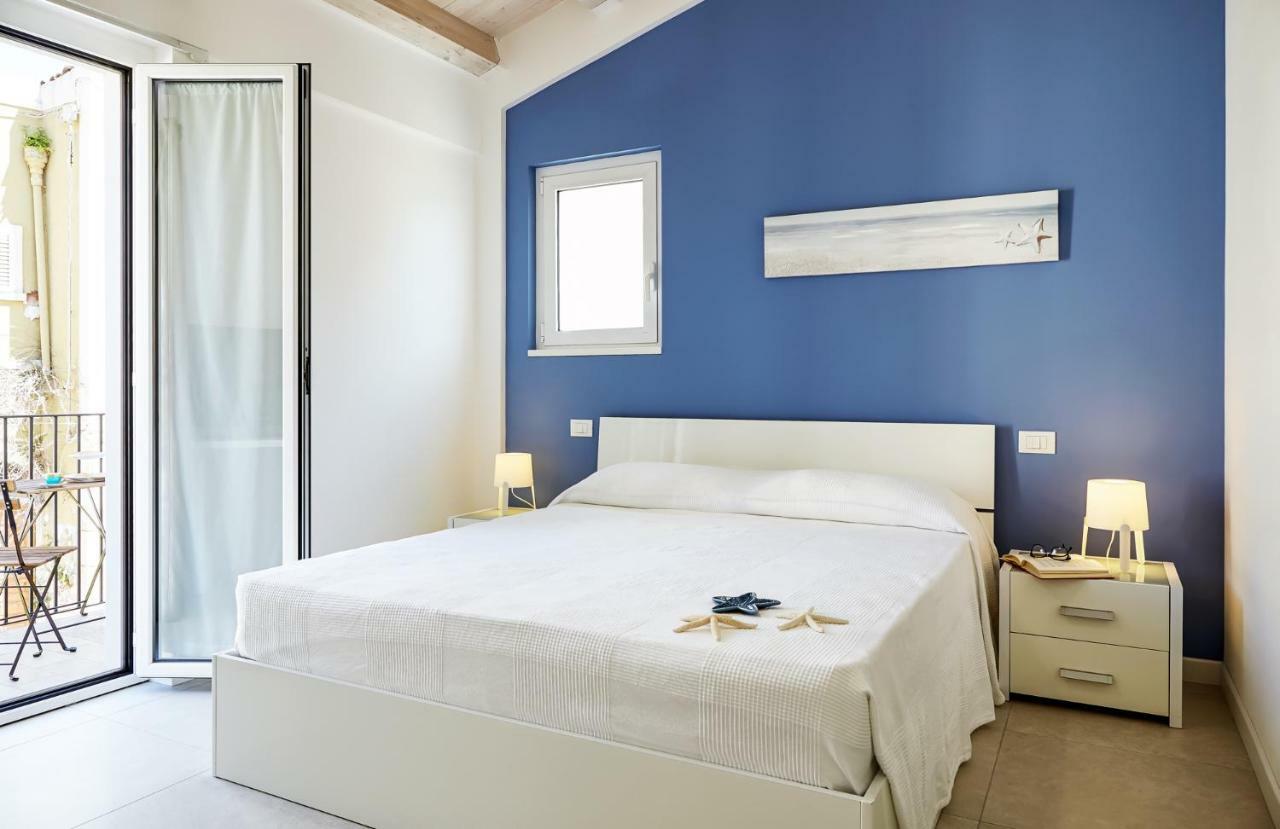 Casa Vacanze "Oceano Mare" Pozzallo Exteriör bild